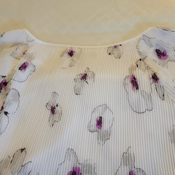 Banana Republic Blouse Top Shirt Floral Flowy White Purple Women XS-Small - Picture 14 of 16